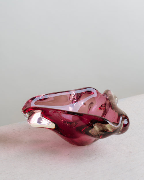 Cenicero Triangular Rosa