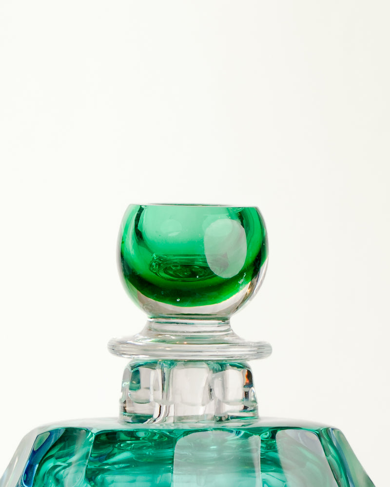 Licorera Facetada Sommerso en Cristal de Murano Bicolor
