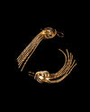 Pendientes Escultóricos de Flecos y Nudo Dorado
