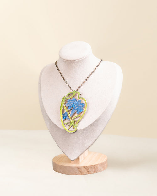 Art Nouveau Pendant with Floral Enamel Locket