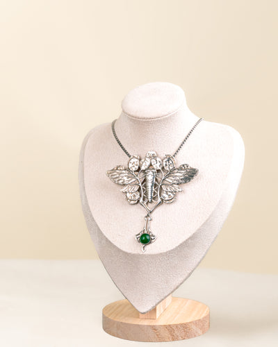 Colgante Escultórico de Escarabajo  Art Nouveau