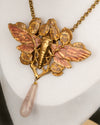 Colgante Escultórico de Insecto con Esmalte Rosa Art Nouveau