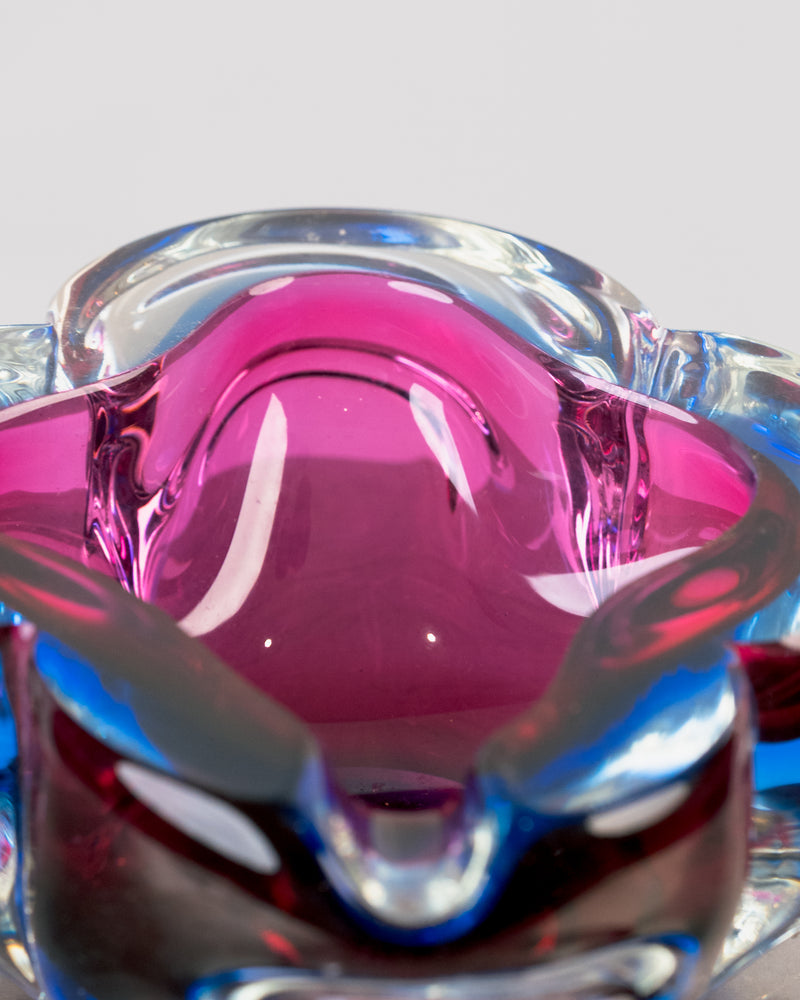 Cenicero Escultórico Flor de Amatista Cristal de Murano Sommerso