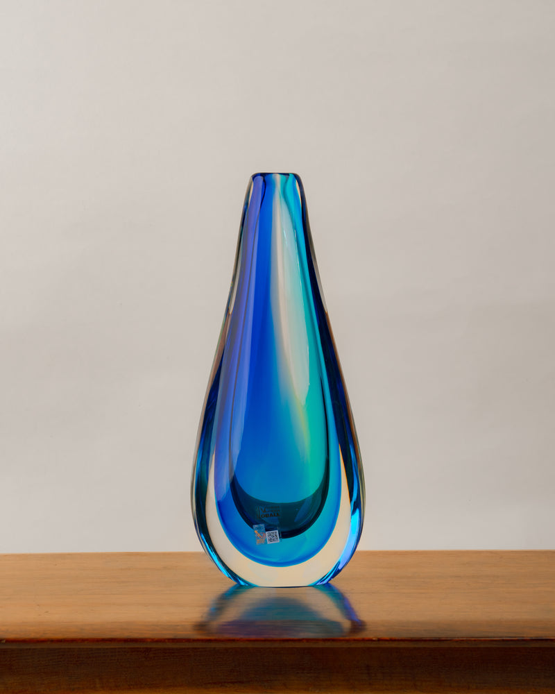 Jarrón Escultórico Sommerso en Azul y Turquesa