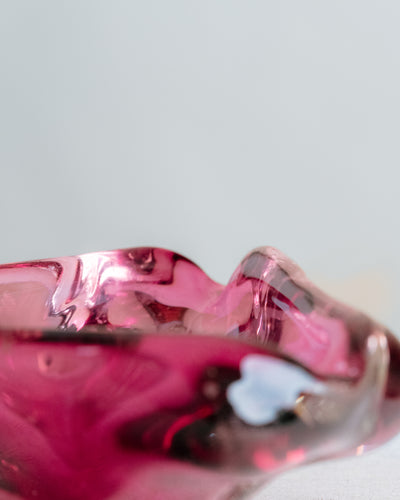 Cenicero Triangular Rosa