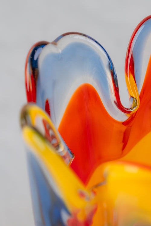 Jarrón Escultórico Fazzoletto de Murano Bícromo