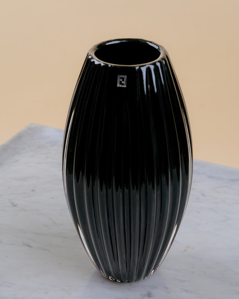 Jarrón Ribbed Fendi en Vidrio de Murano Negro