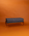Banco de madera tapizado Mid-Century Modern