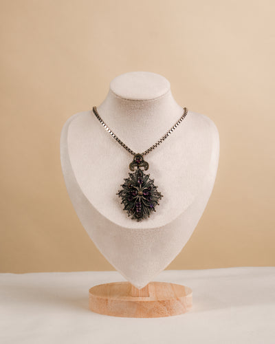 Guardapelo de Plata y Amatistas con Filigrana