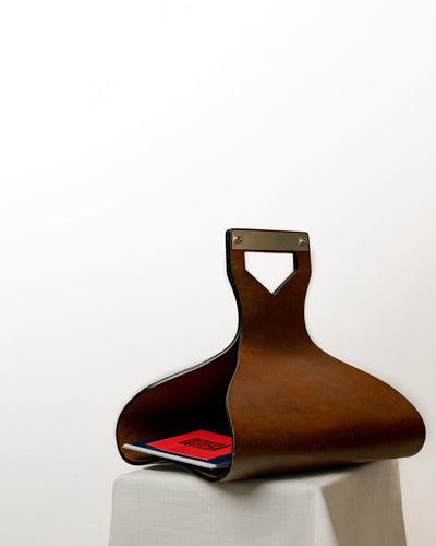 Revistero de Cuero Moldeado Mid-Century