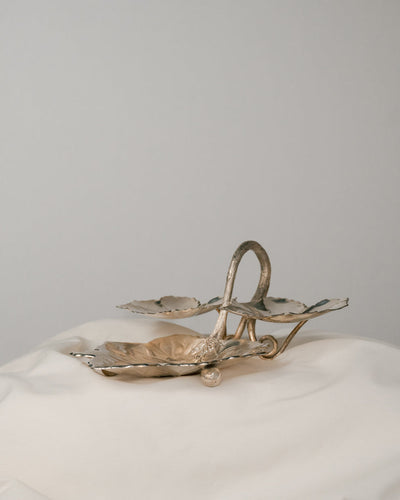 Centro de mesa hojas tres pisos