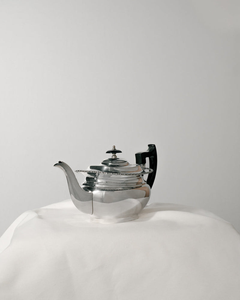 Juego de té plateado