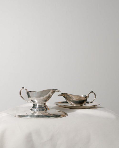 Salsera de alpaca plateada con plato