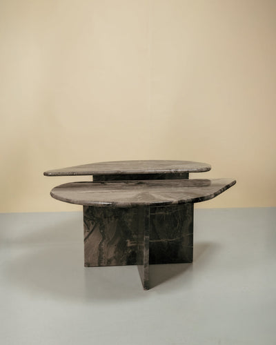 Mesa Baja de Centro Lágrima en Mármol Arabescato Gris