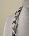 Collar de Eslabones Escultóricos en Plata Patinada