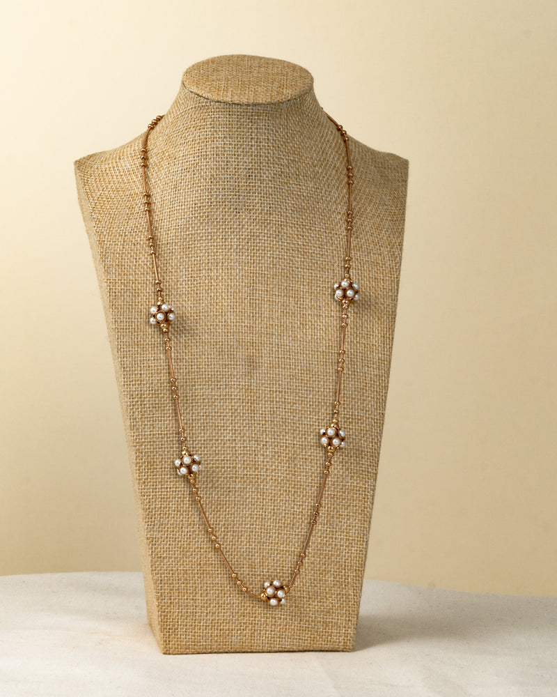 Collar de Estaciones Nudos de Perlas